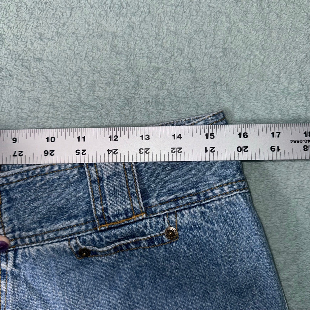 Mudd Womens Blue Jean Shorts Size 13 Zip closure Mom Y2k 3"inseam - Picture 5 of 11